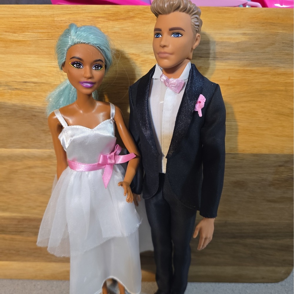 Mattel Barbie and Ken Wedding Doll Set Bride and Groom Tuxedo Dress